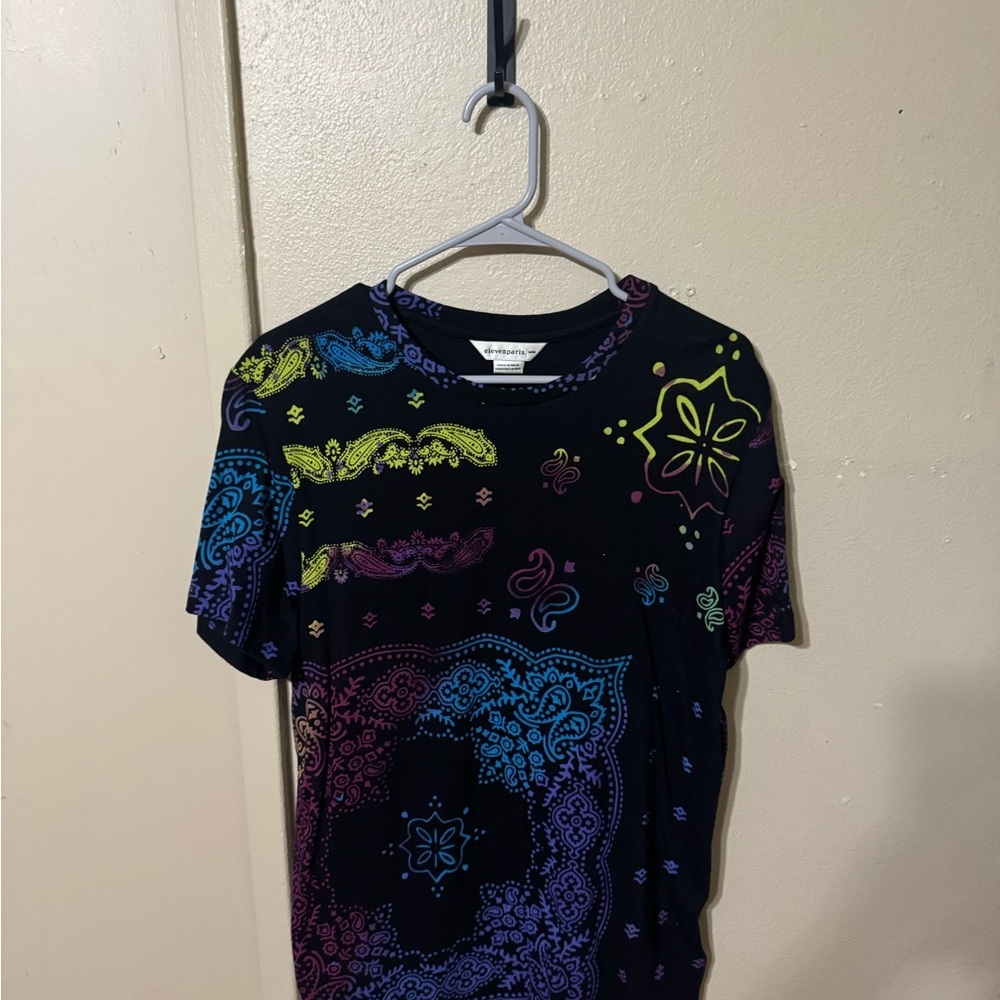 Men’s Colorful Graphic T-Shirt